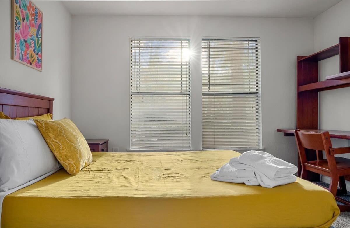 4Bd 2 Mi To Usf Free Pool + 24 Hour Gym Vila Tampa Exterior foto