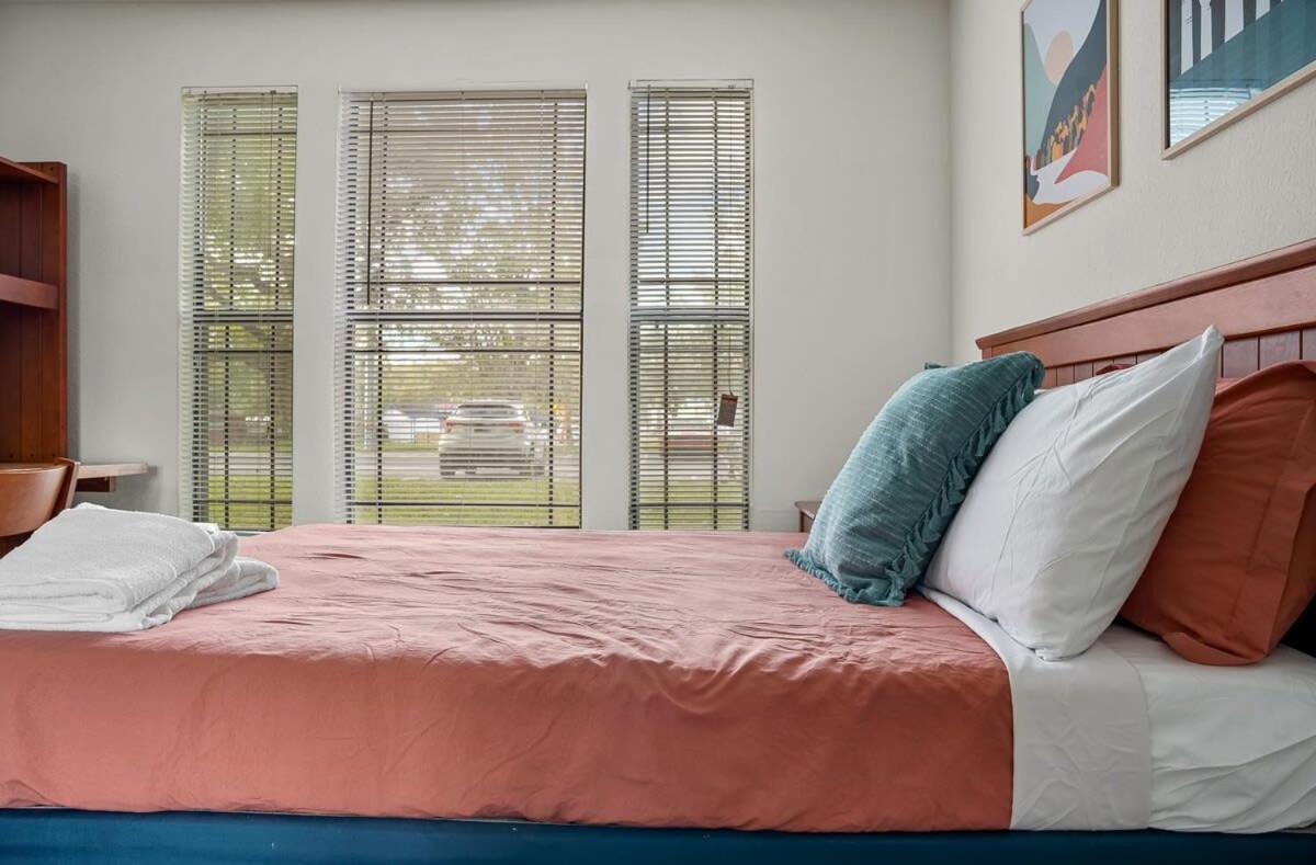4Bd 2 Mi To Usf Free Pool + 24 Hour Gym Vila Tampa Exterior foto
